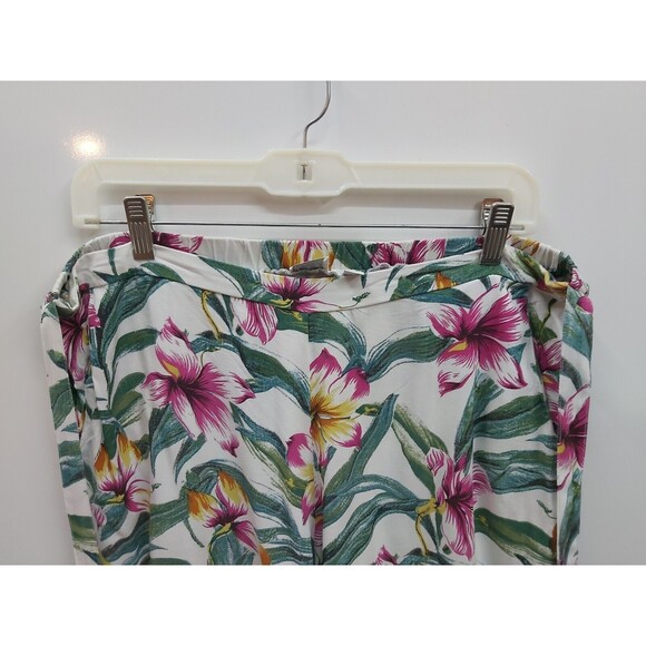 Women's Soho Ny&Co Multicolor Floral Flare Pants With Belt Size Large - Picture 4 of 5